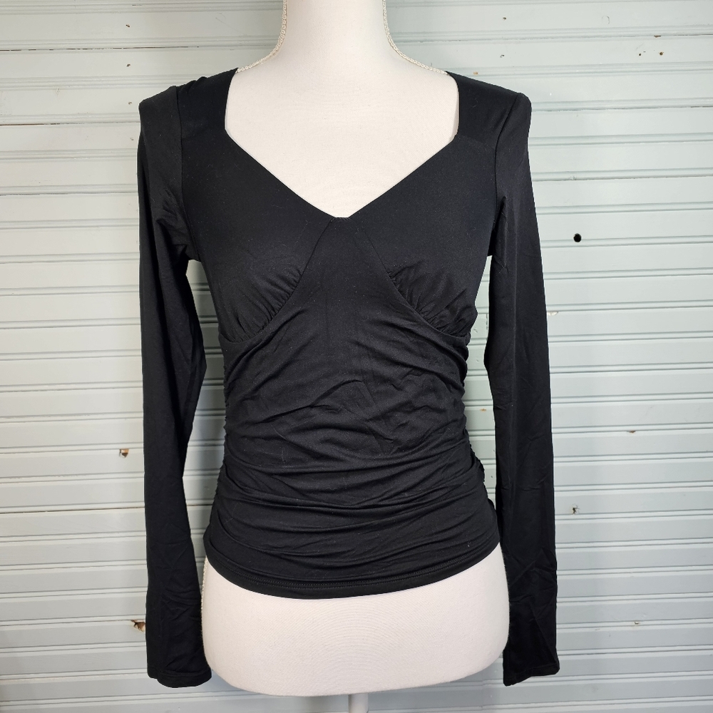 Bundle Of 2 Qinsen Long Sleeved V-Neck Ruched Sides Double Layer Tops Size M